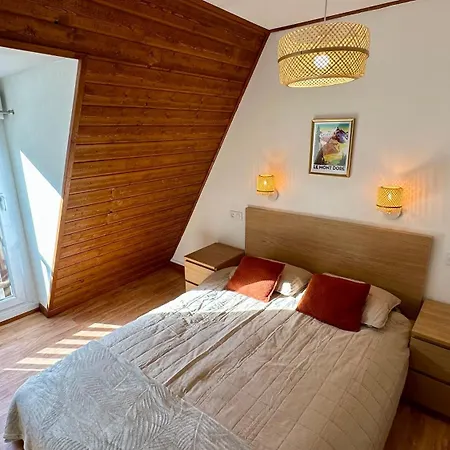 Les Oréades Dore 10pers